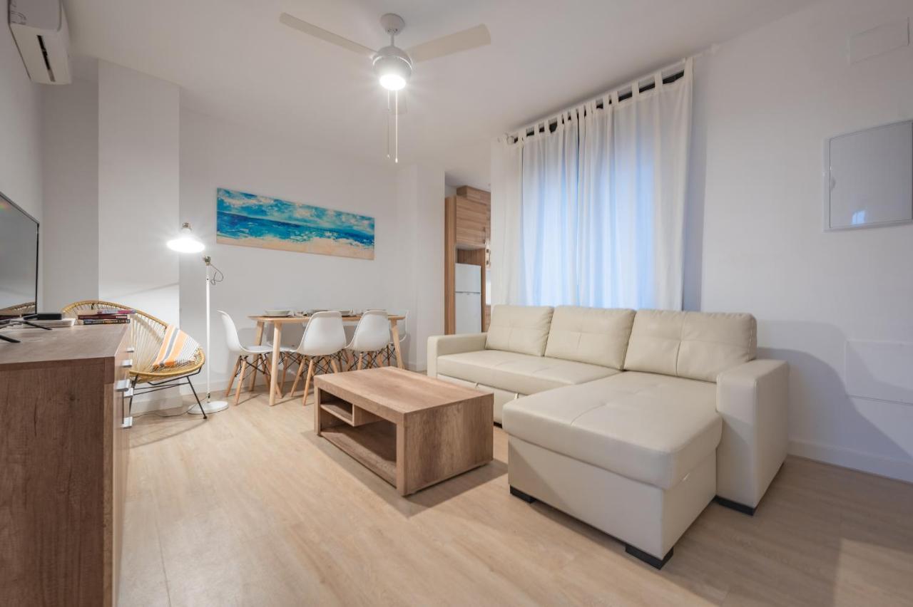 Dona Elvira Parras Apartamento Málaga Exterior foto