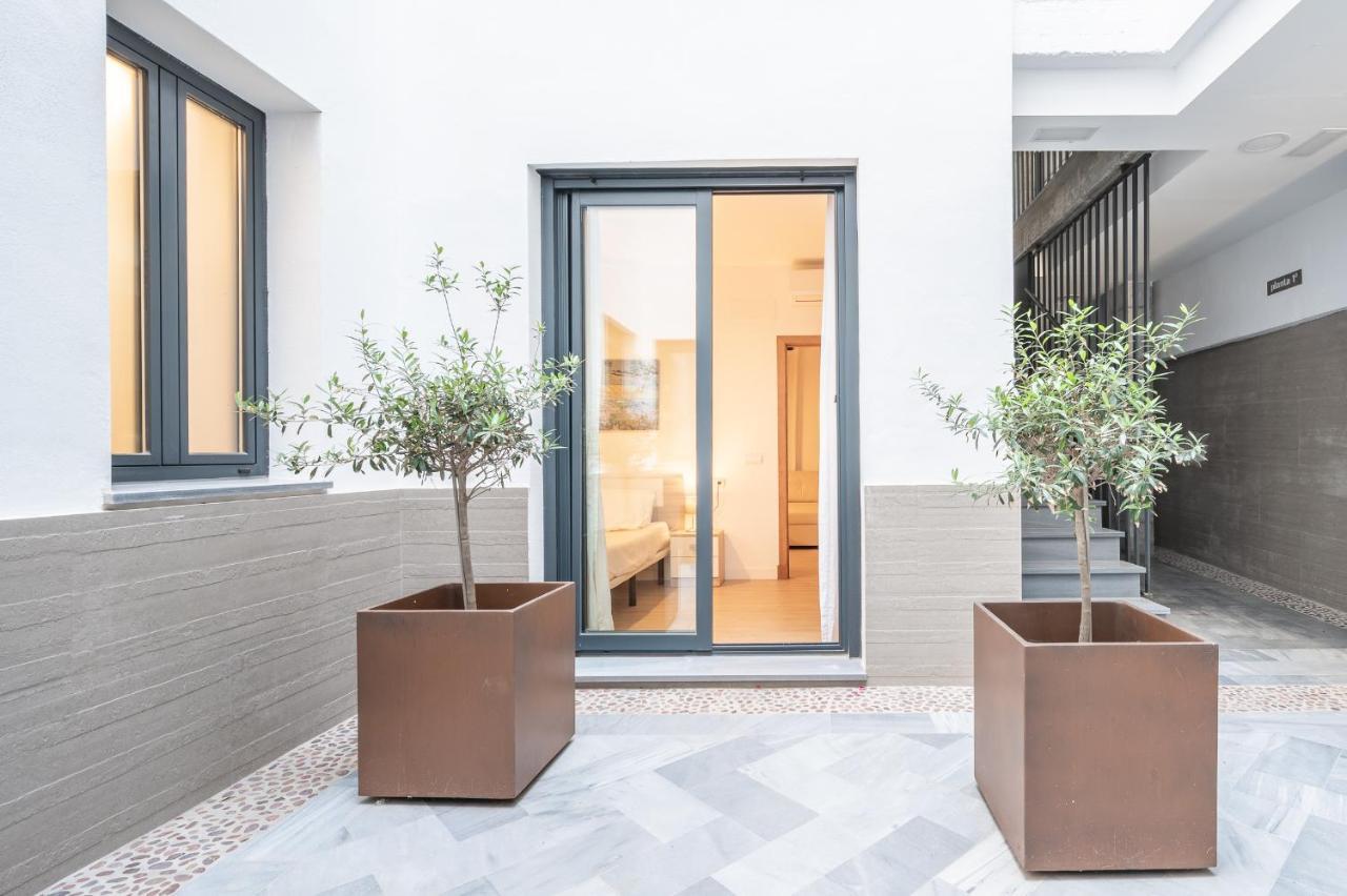 Dona Elvira Parras Apartamento Málaga Exterior foto